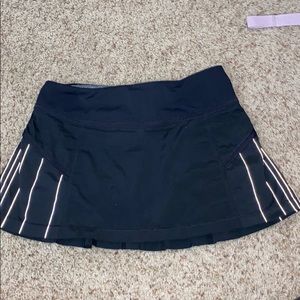 Black Lululemon skirt